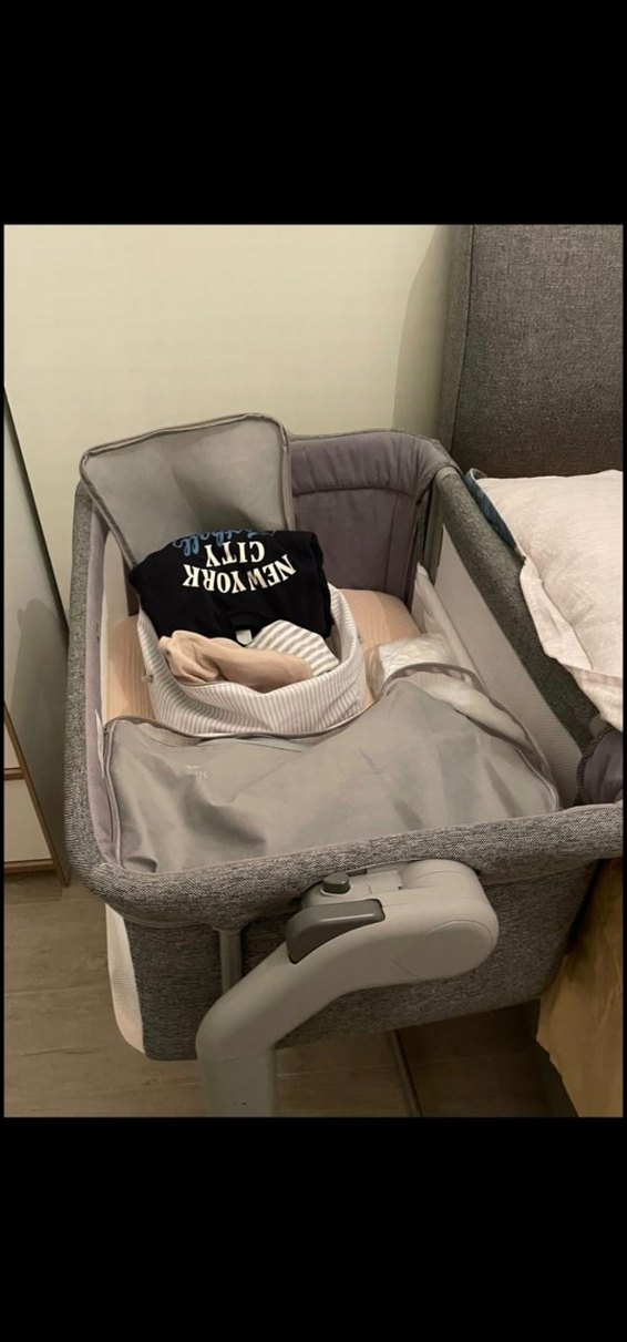 Gri Yan Yataklı Bebek Beşiği - Görsel 2