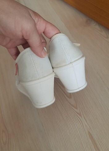 37 Beden ten rengi Renk Keten dolgu topuklu ayakkabı