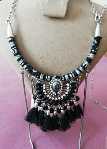 El Yapımı Etnik Kolye - Görsel 2