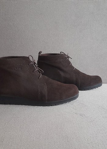 Süet Bot - Görsel 2