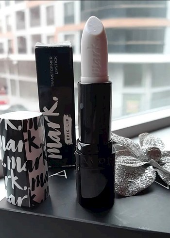 Avon Mark hologram Beyaz Ruj - Görsel 2