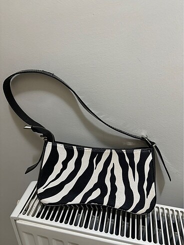 Zebra desenli kadın çanta