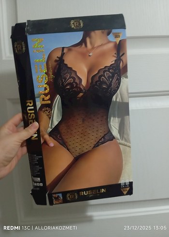 Dantel Detaylı Siyah Deri Bustiyer - Görsel 2