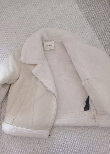 Pull and Bear Kürklü Kısa Beyaz Kadın Ceket