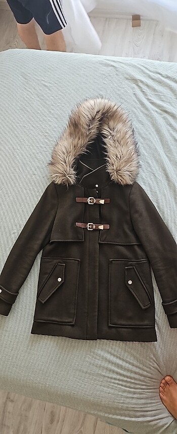 Zara Woman M Haki Kaban