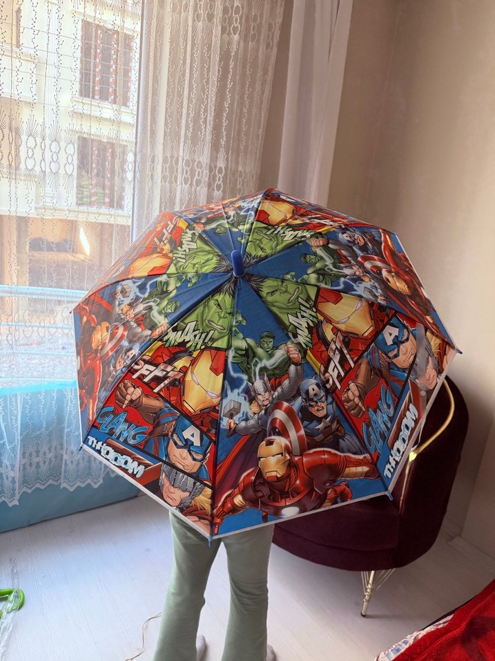 Renkli Pop Kültür Süper Kahraman Şemsiye - Görsel 2