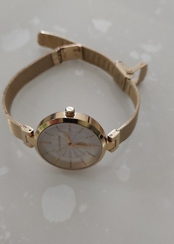 Altın Sarısı US POLO ASSN. Kadın Kol Saati
