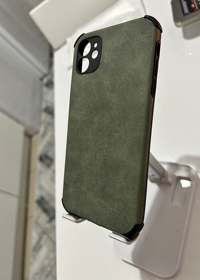 İPhone 11 Süet Haki Telefon Kılıfı - Görsel 2