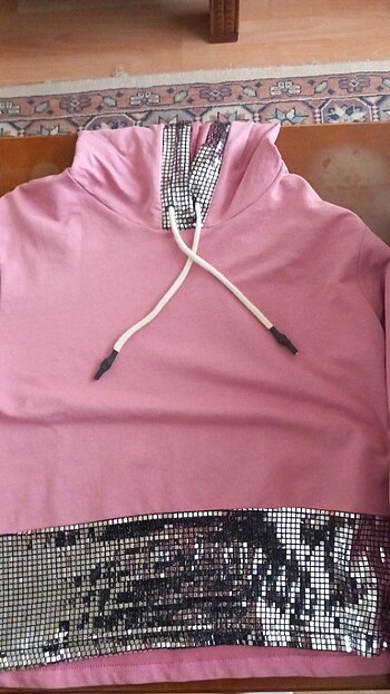 pembe taşlı sweat