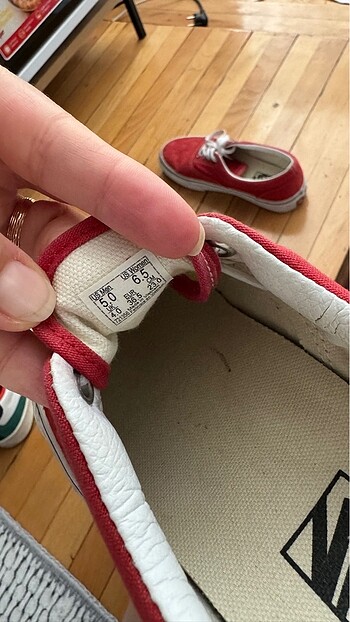 36,5 Beden bordo Renk Kadın Vans Kırmızı Az Kullanılmış