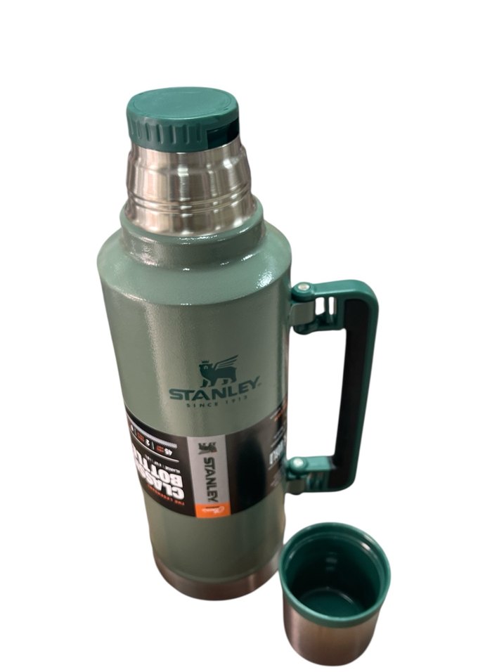 Stanley 1.9L Klasik Termos Şişe - Haki - Görsel 4