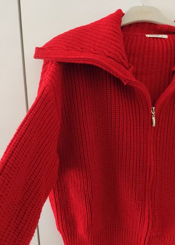 Kırmızı Fermuarlı Kadın Triko Kazak - Görsel 2