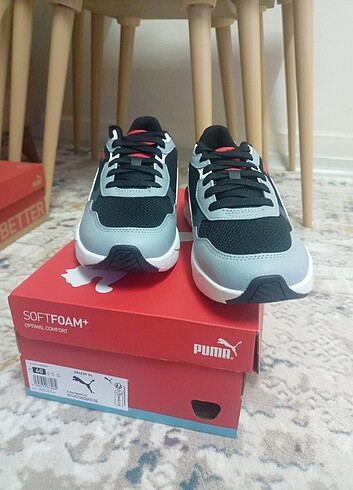 Puma X-Ray Speed Lite