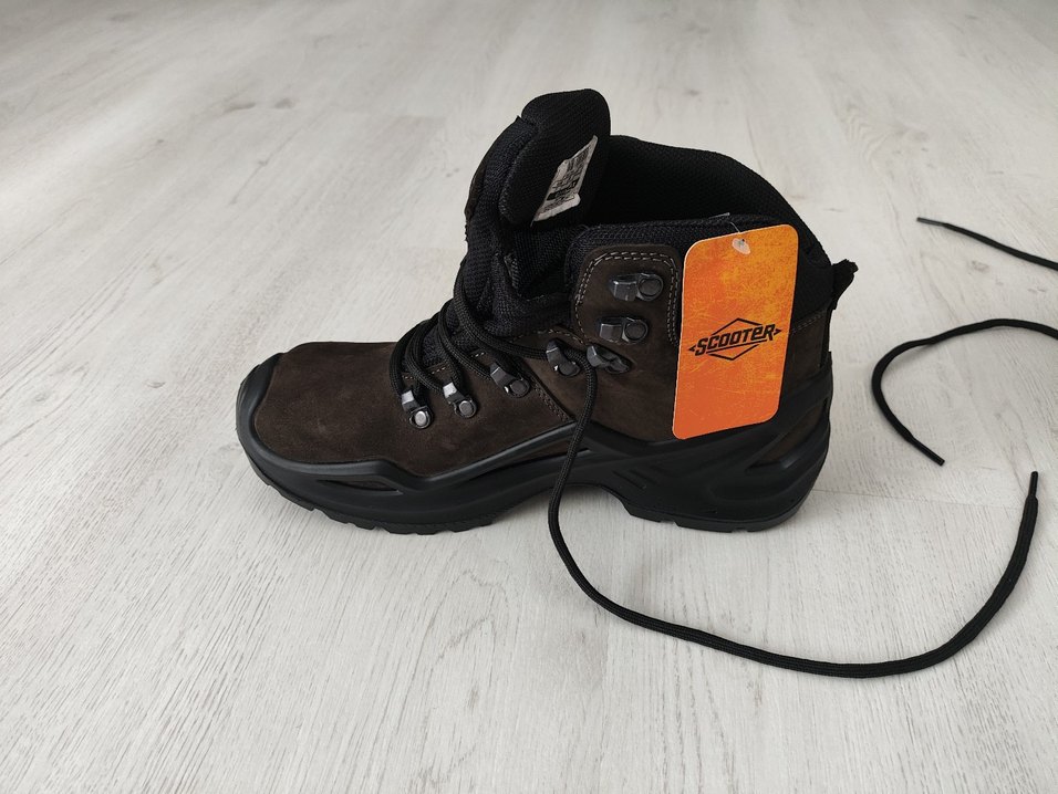 Scooter Kadın Bot - Görsel 3