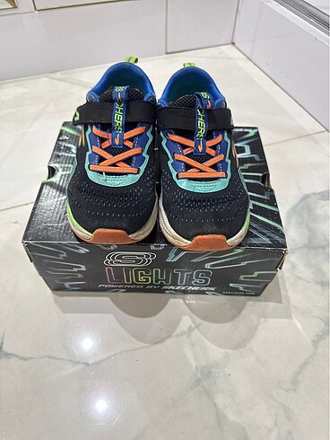 Skechers erkek çocuk spor ayakkabı