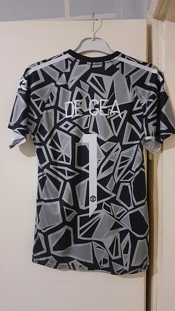 Adidas De gea forma