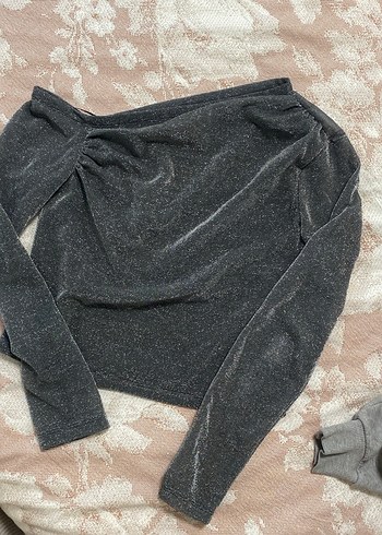 Uzun Kollu Gri ısıltılı Drapeli Bluz ARKA TARAFI TRANSPATAN!! - Görsel 2