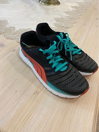 Puma spor ayakkabı