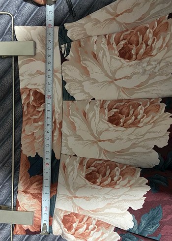 Bordo Çiçek Desenli etek - Görsel 9