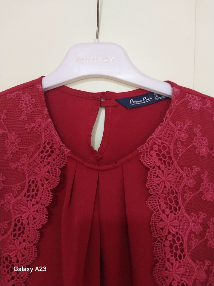 Bordo Dantel Detaylı Kadın Bluz - Görsel 3