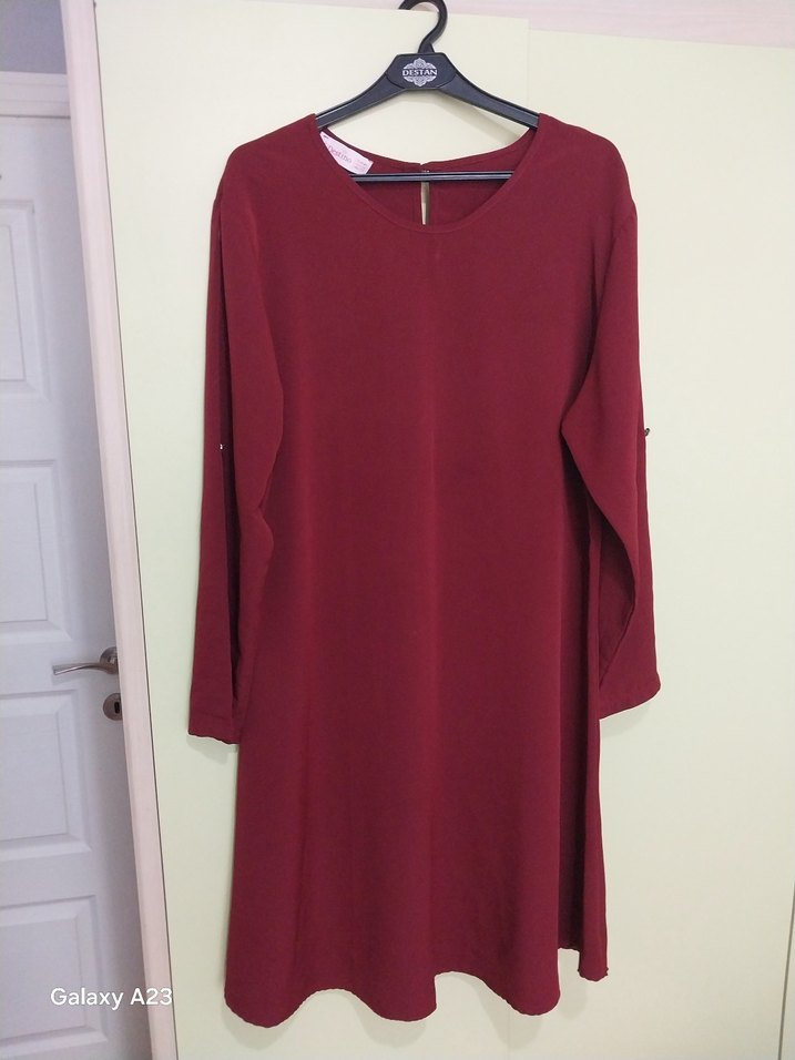 Bordo Düğmeli Uzun Kollu Midi Tunik - Görsel 4