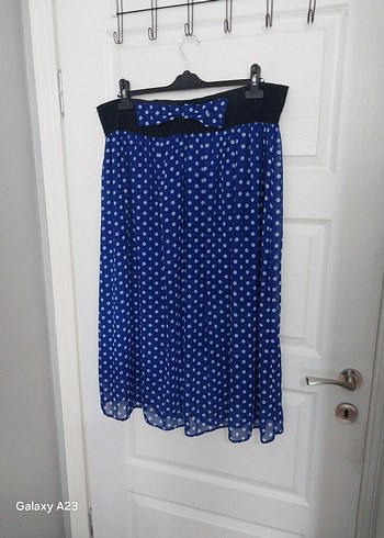 Mavi Piliseli Midi Etek - Görsel 3