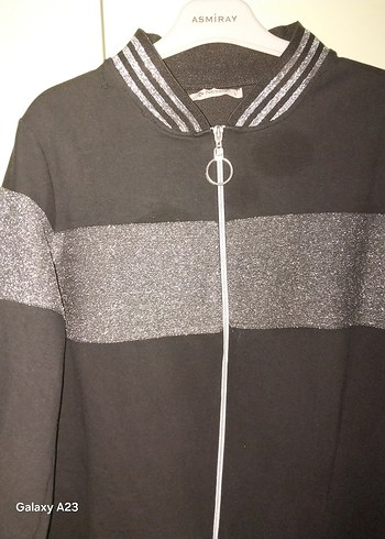 Gri Şeritli Siyah Uzun Fermuarlı Kadın Ceket - Görsel 3