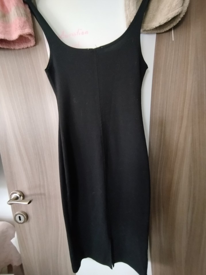 Zara nın şık elbisesi - Görsel 3