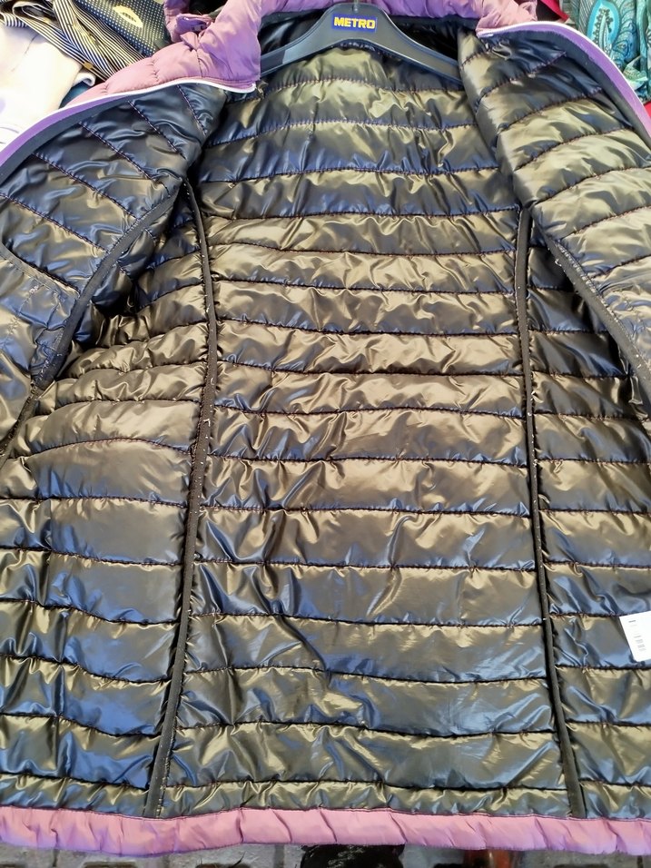 Mor Kapüşonlu Kadın Kışlık Mont - Görsel 3