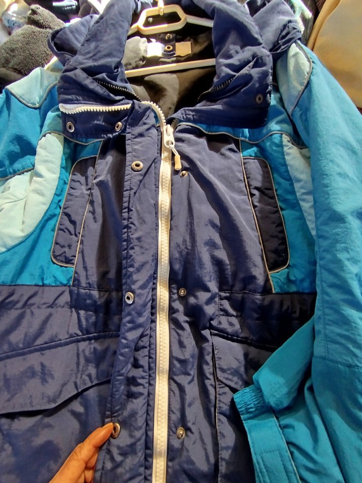 Erkek  Mavi Kapüşonlu Fermuarlı Mont - Görsel 4