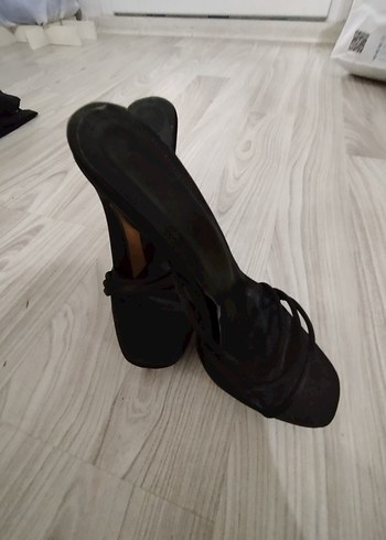 Siyah Minimalist Topuklu Kadın Ayakkabı - Görsel 4