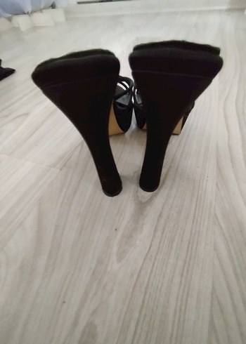 Siyah Minimalist Topuklu Kadın Ayakkabı - Görsel 2