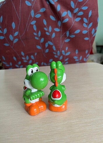Süper mario dinozor