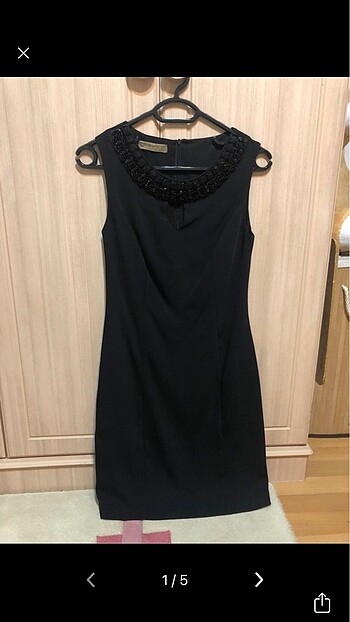 Siyah Elbise - Görsel 5