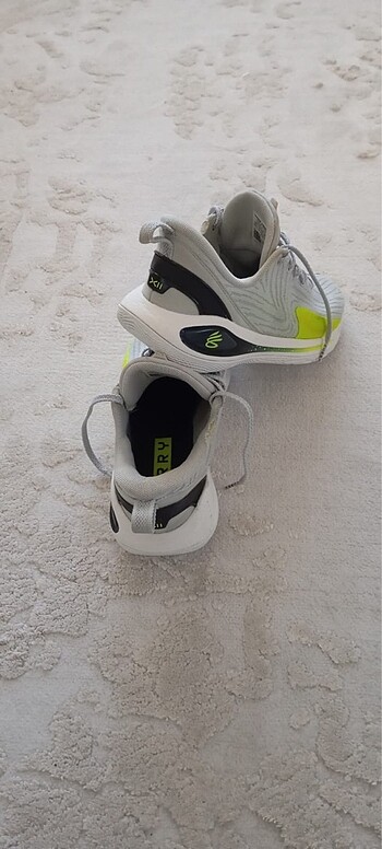 39 Beden gri Renk UNDER ARMOUR CURRY 12 ORJİNAL Basketbol ayakkabısı