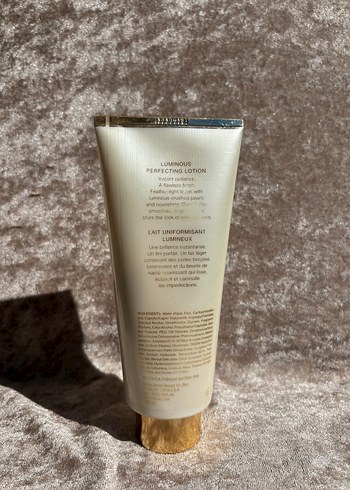 Victoria's Secret Angel Glow Aydınlatıcı Vücut Losyonu - Görsel 2