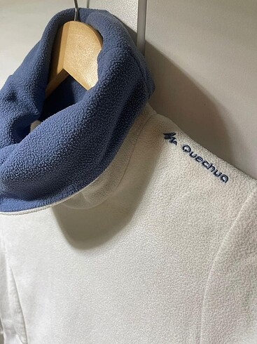 Decathlon Quechua Boğazlı Üst