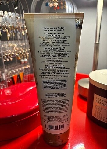 BBW Warm Vanilla Sugar Vücut Kremi - Görsel 2
