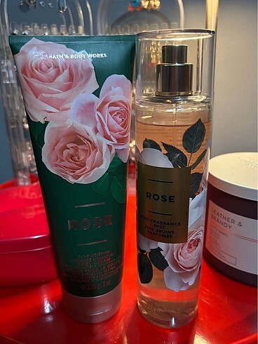 BBW Rose Body Mist Krem Set