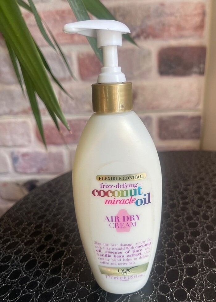 OGX Coconut Miracle Oil Bakım Kremi - Görsel 2