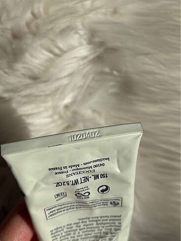 Beden Loccitane Shea Butter Intensive Hand Balm