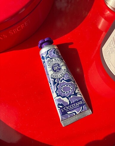 Loccitane Subtle Violet Menekşe El Kremi