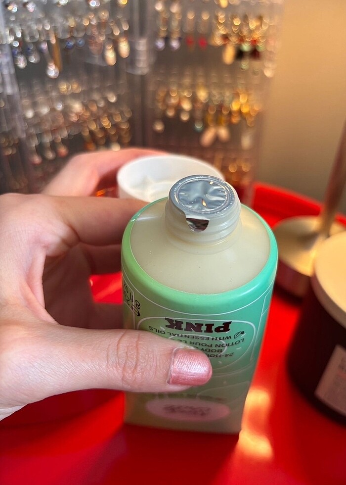 ORİJİNAL VS Pink Kiwi Chill Vücut Kremi - Görsel 3