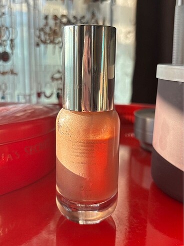 A Holiday Fable Likit Highlighter - Görsel 2