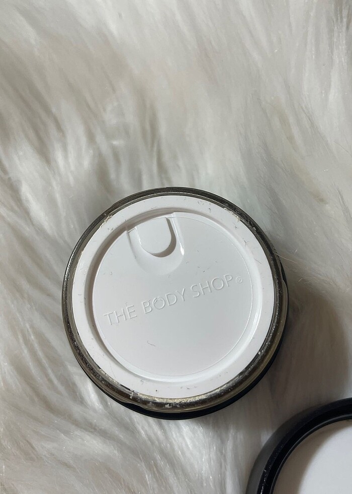 The Body Shop Peeling Yüz Maskesi - Görsel 2