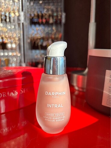 Darphin Intral Inner Youth Rescue Serum