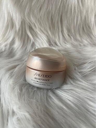 Benefiance Wrinkle Smoothing Eye Cream