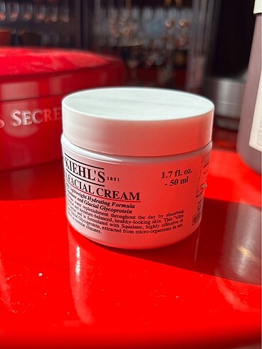 Beden Kiehls Ultra Facial Cream