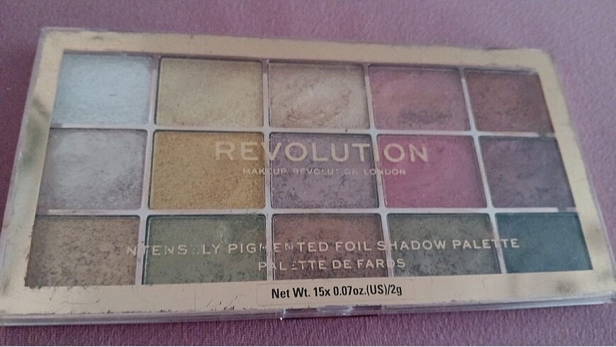 Beden Renk Makeup Revolution Foil Frenzy Creation