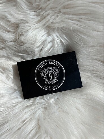 Beden Renk Bobbi Brown Caviar And Oyster Palette